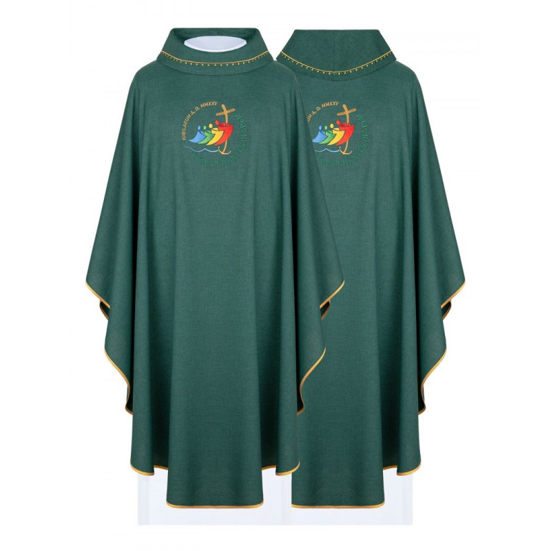 Embroidered green chasuble Peregrinantes in Spem (2) - JUBILEE ROME 2025