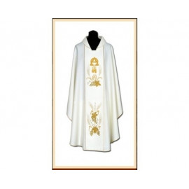 Richly embroidered chasuble (89A)