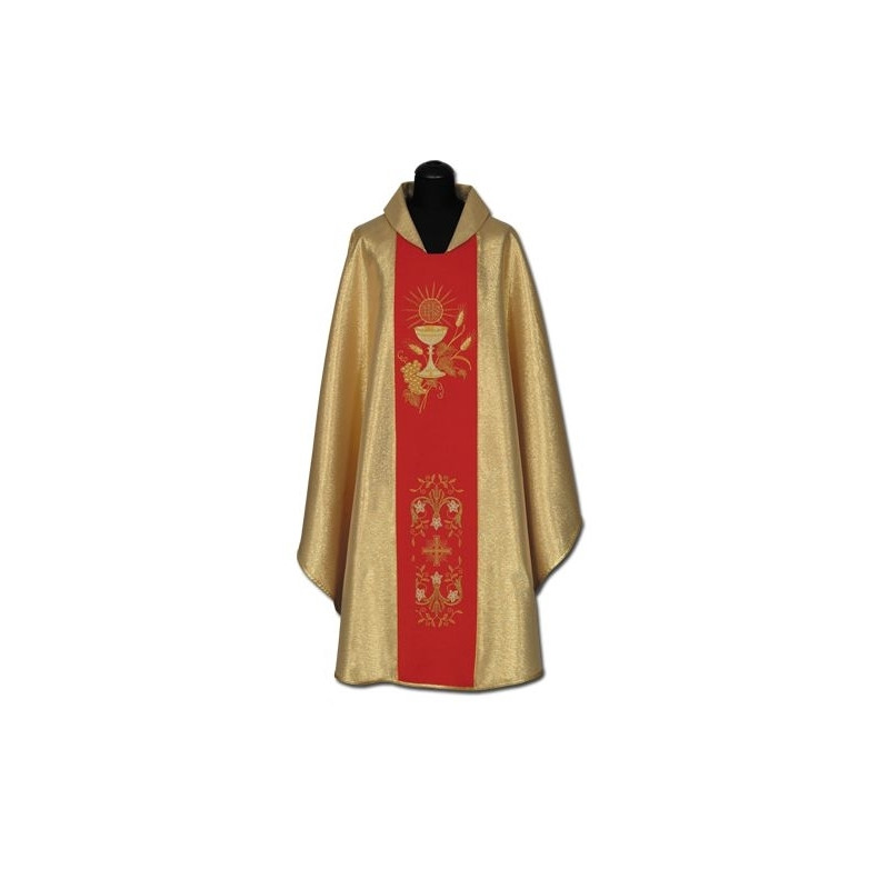 Golden embroidered chasuble (013)