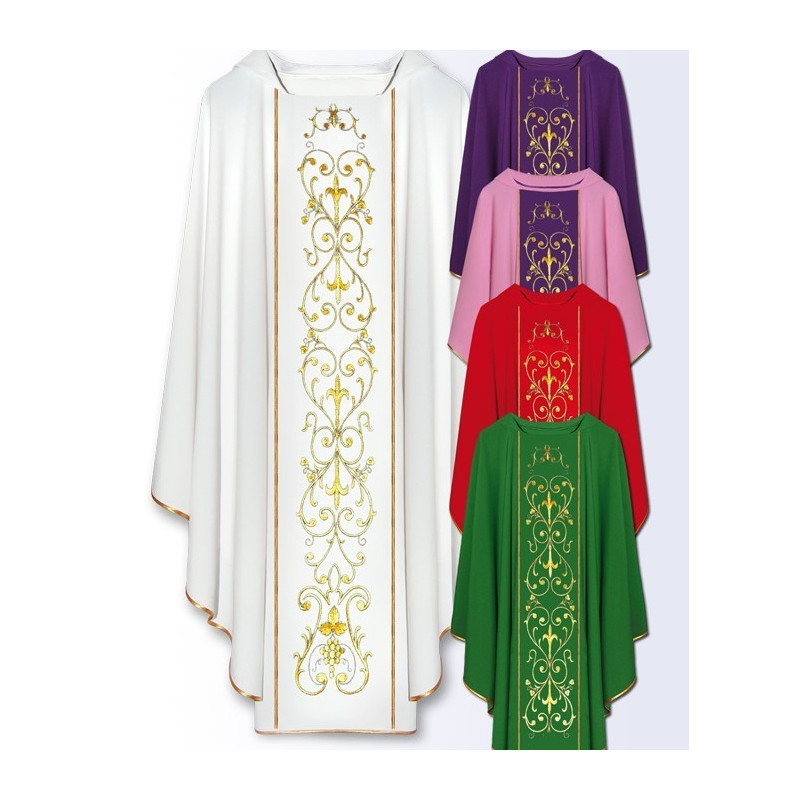 Chasuble with computerized embroidered belt (625)