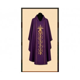 Richly embroidered chasuble (1A)