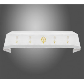 Embroidered altar tablecloth - Marian theme