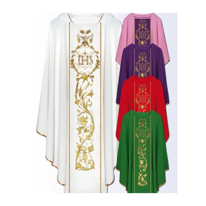 Chasuble with computer-embroidered belt (631)