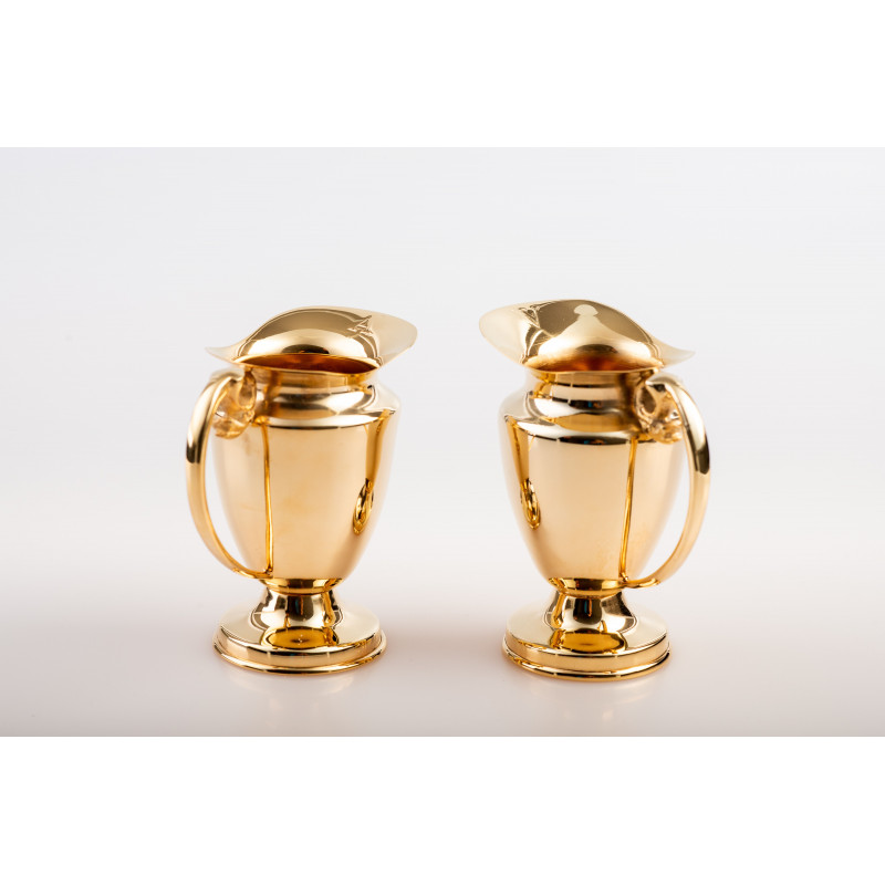Set of water and wine cruet - gold plated