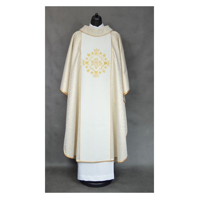 Eucharistic chasuble - color ecru