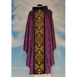 Chasuble with a rosette violet - velvet belt (10)
