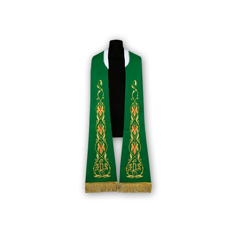 Green stole - Roman pattern, embroidered (184)