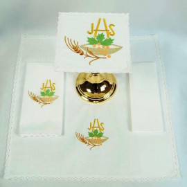 Chalice Linen Sets - gold IHS  (41)