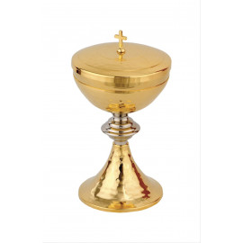 Communion ciborium with decorative hammering (02)