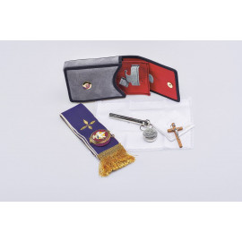 Burse with liturgical equipment (15)