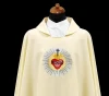 Embroidered chasuble with the Heart of Jesus - Image 3