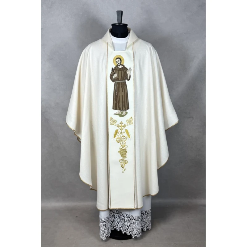 Embroidered priestly chasuble—Saint Francis - Best Catholic Shop