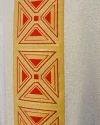 Ecru priest's chasuble, adorned with a striking woven sash - Image 2