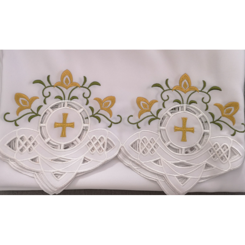 Embroidered altar cloth - Eucharistic design (109) - Best Catholic Shop