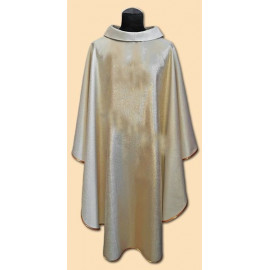 Chasuble plain gold shiny (5)