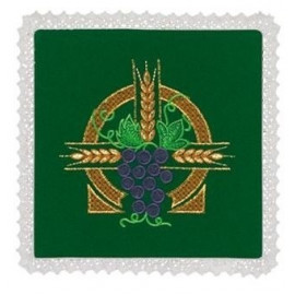 Pall green with grapes