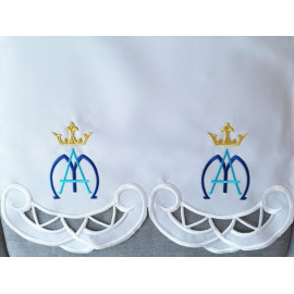 Embroidered altar cloth - Marian design (171)