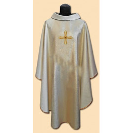Gold chasuble, shiny, embroidery on fabric (1)