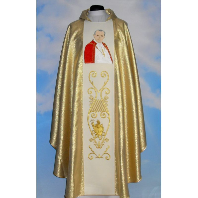 Chasuble with the image of John Paul II - golden material - Best Catholic Shop