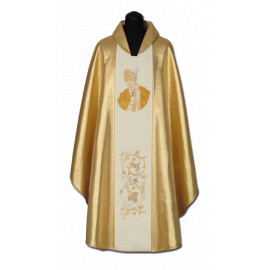 Chasuble with the image of John Paul II (2)