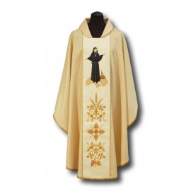 Chasuble with the image of St. Faustina (2)