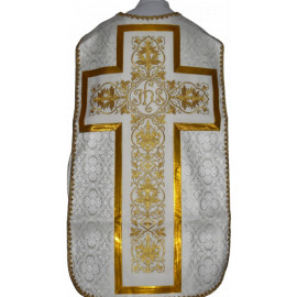Roman chasuble white, IHS rosette (58)