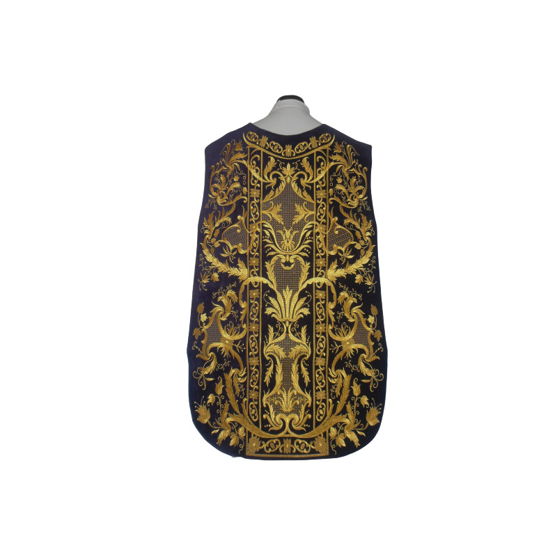 Roman chasuble purple embroidered eucharistic motif, velvet (76) - Best Catholic Shop
