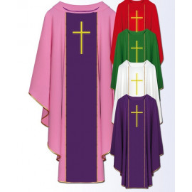 Chasuble with embroidery on the front (41)