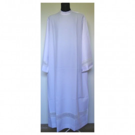 Clergy alb with decorative guipure (31)