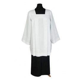 Priestly surplice with lace (D14)