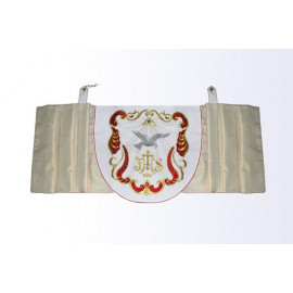 Humeral veil Holy Spirit (1)