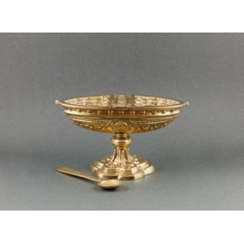 Cast brass boat 10 cm high