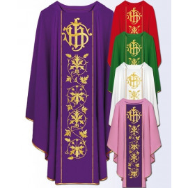 Chasuble with computer-embroidered belt (621)