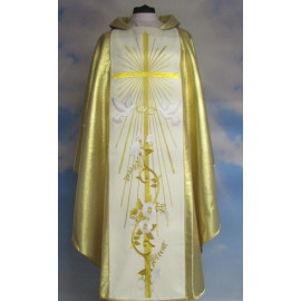 Wedding chasuble with a wide golden belt
