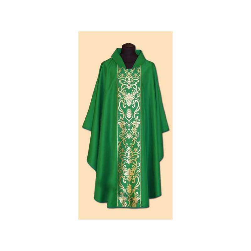 Embroidered chasuble (21A) - Best Catholic Shop