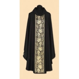 Black embroidered chasuble (32A)