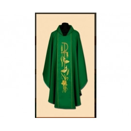 Richly embroidered chasuble (95A)