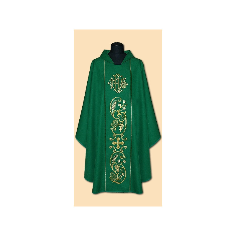 Richly embroidered chasuble (782) - Best Catholic Shop