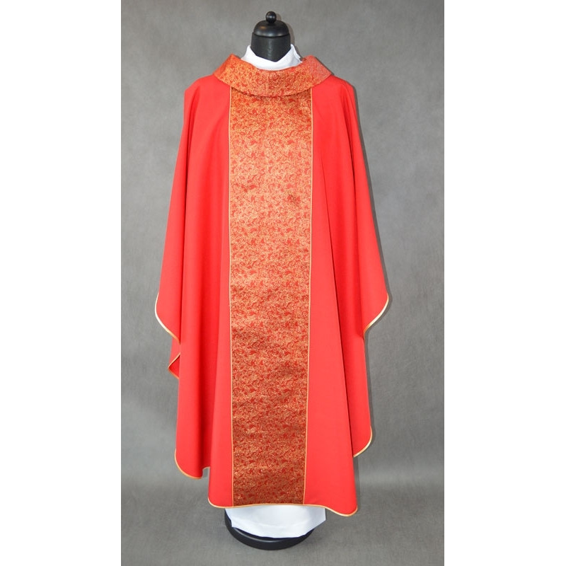 Exclusive red chasuble - Best Catholic Shop