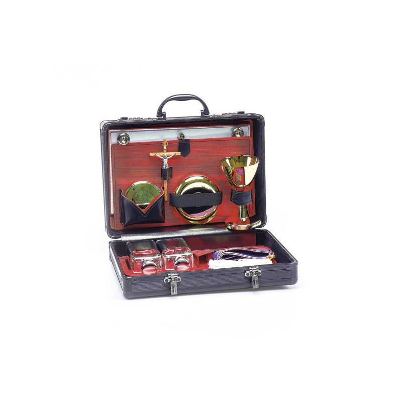 Travel set for a priest - suitcase of a celebrant (2) - Best Catholic Shop
