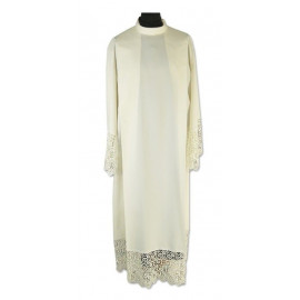 Traditional priest alb with lace, off-white (15)