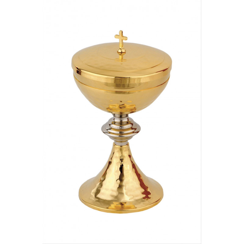 Communion ciborium with decorative hammering (02) - Best Catholic Shop