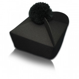 3 wing biretta (black)