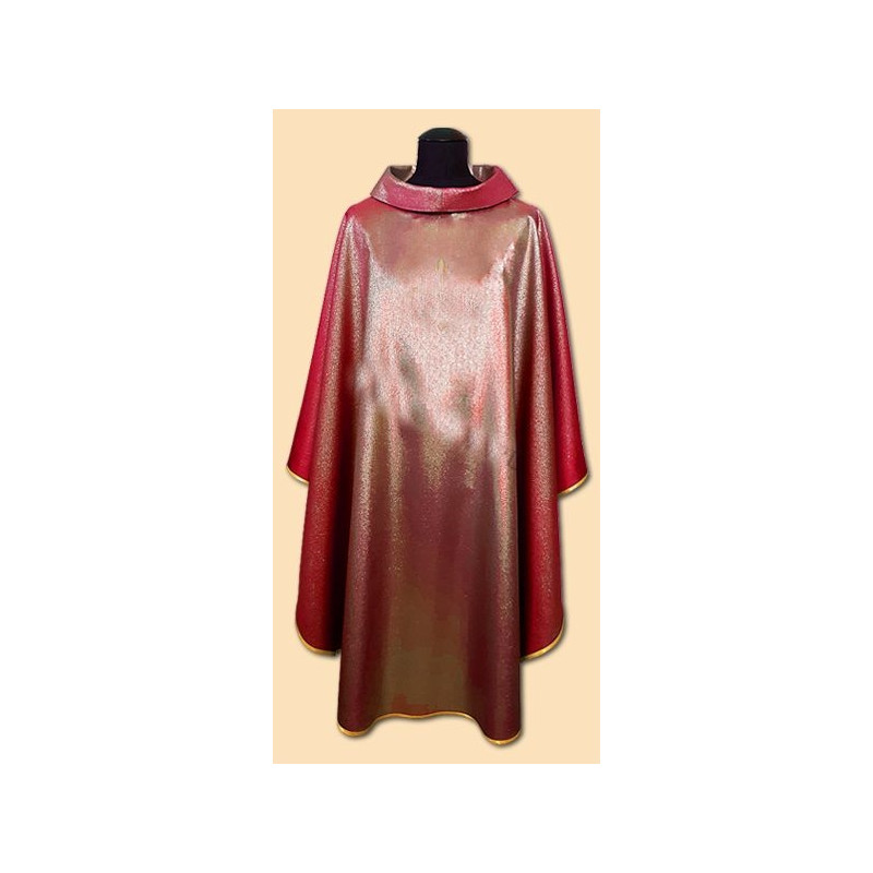 Chasuble plain red, shiny (7) - Best Catholic Shop