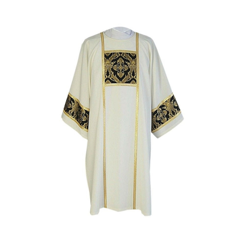 Gothic dalmatic (43) - Best Catholic Shop